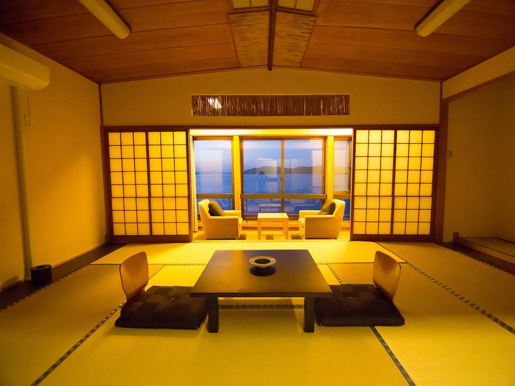 מלון Wakayama Kada Onsen Kada Kaigetsu חדר תמונה