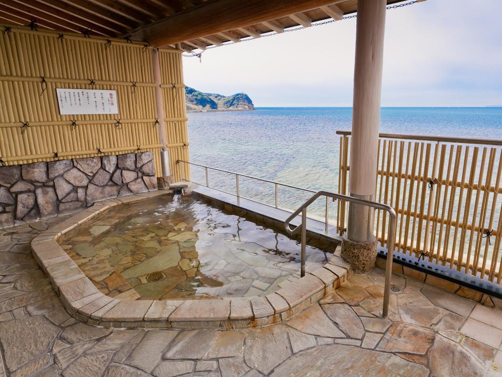 מלון Wakayama Kada Onsen Kada Kaigetsu מראה חיצוני תמונה